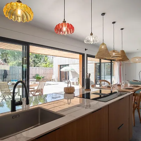La Agapanthes By Interhome Locquirec